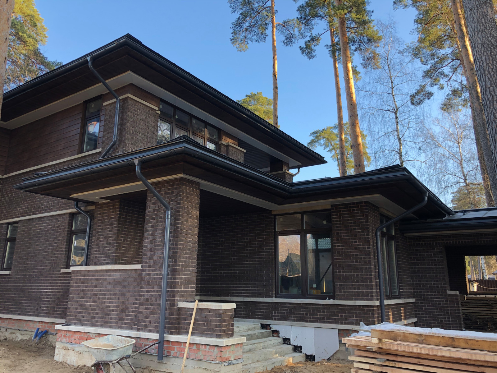 Дом в стиле Ллойда Райта