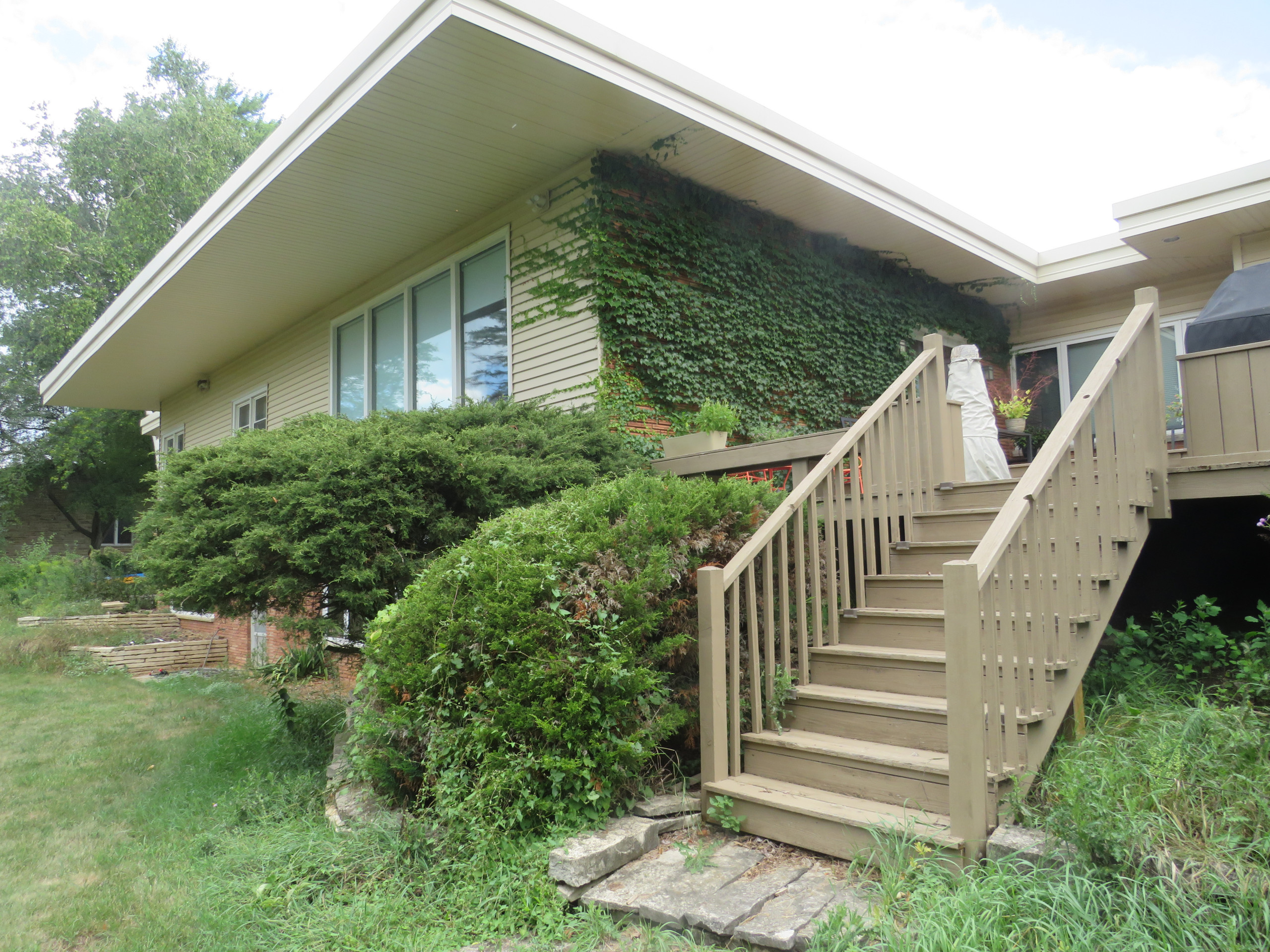Mid-Century - Brookfield, WI