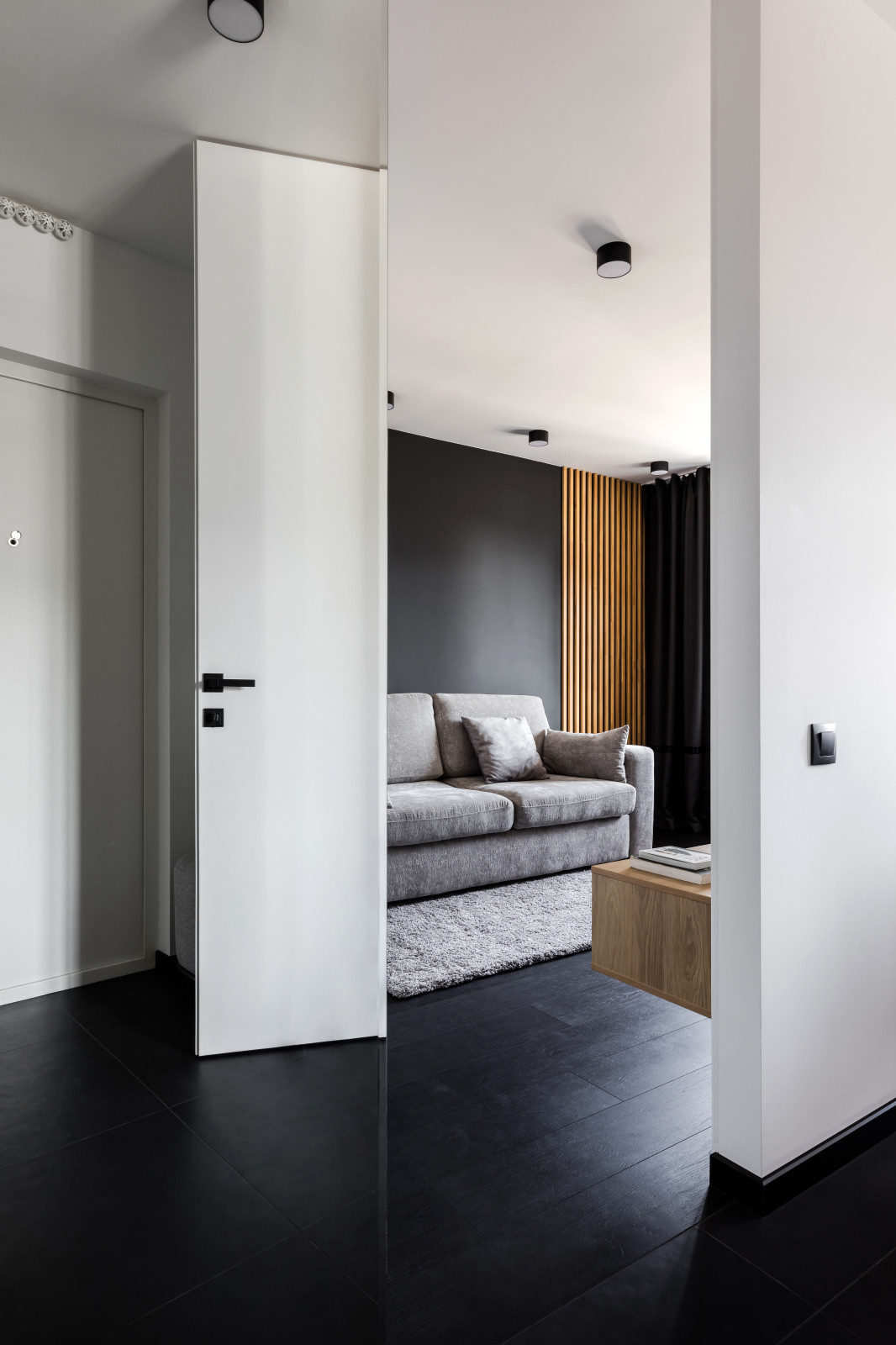 Черно-белый интерьер