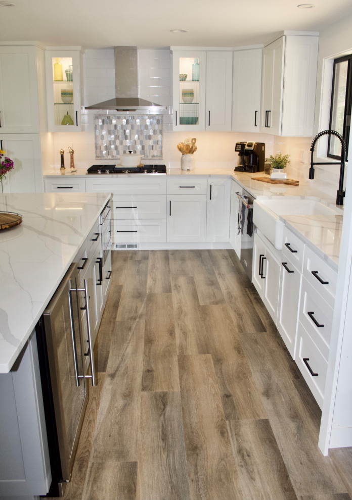 Transitional home design photo in Seattle