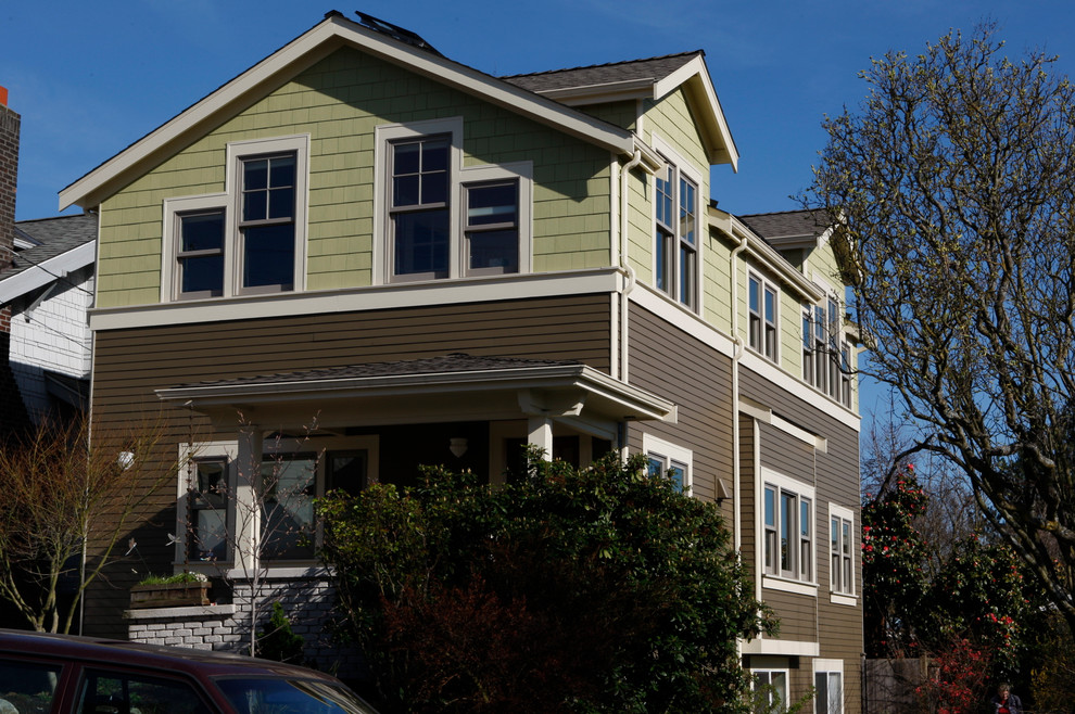 Photo of a traditional exterior in Seattle.