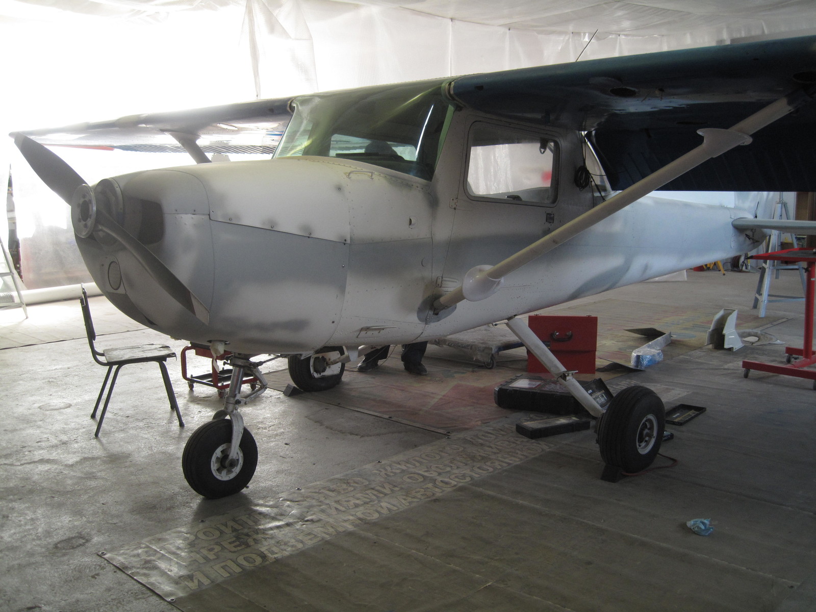 Роспись частного самолёта Cessna