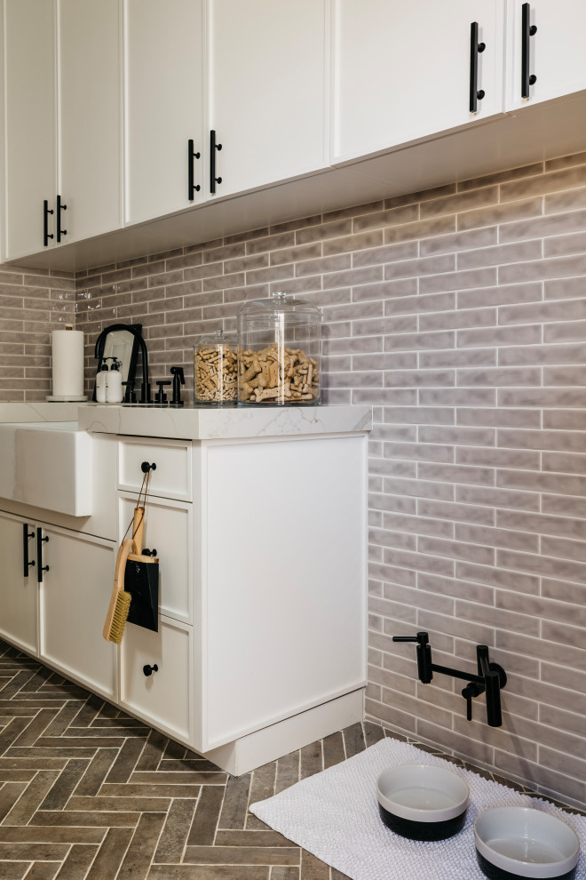 Inspiration for a classic utility room in Phoenix.