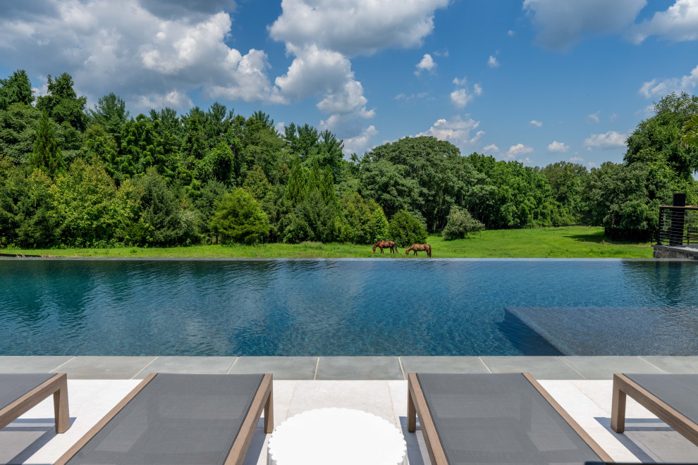 Transitional pool photo in DC Metro