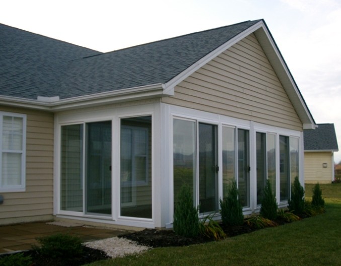 Sunroom - transitional sunroom idea