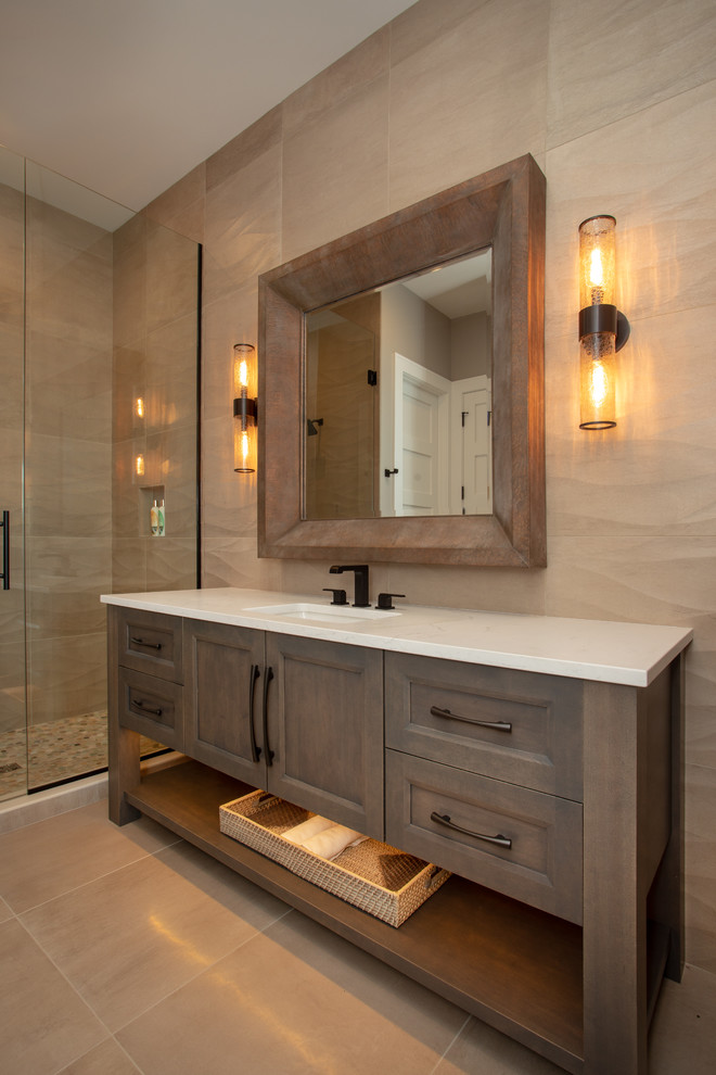 Bathroom - transitional bathroom idea