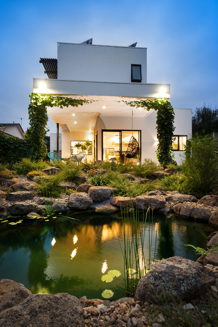 Hampton Project trendy-pool