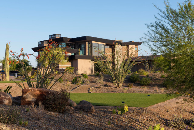 Model Home At Village At Seven Desert Mountain Putting Green Modern 