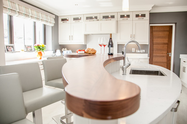 Lyskamm Quartz transitional-kitchen