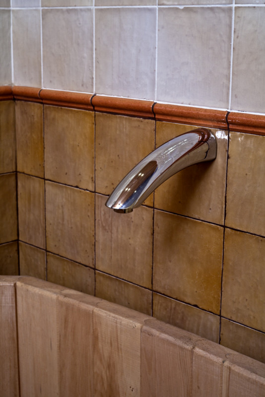 Офуро, сталактиты и банный дух. Проект для телепередачи «Дачный ответ».