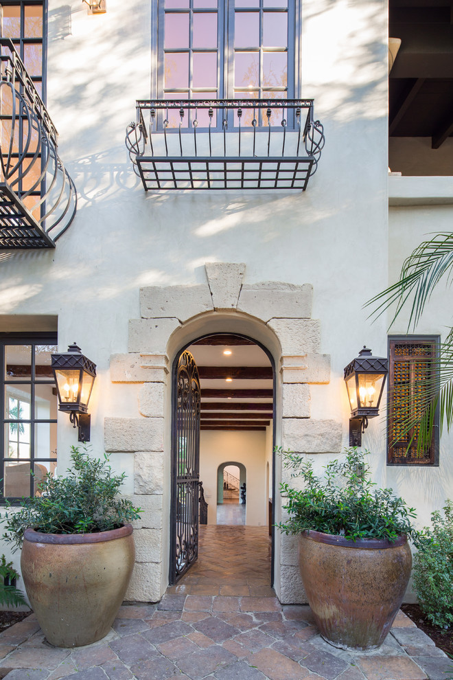 Inspiration for a mediterranean front door in Los Angeles with a single front door.