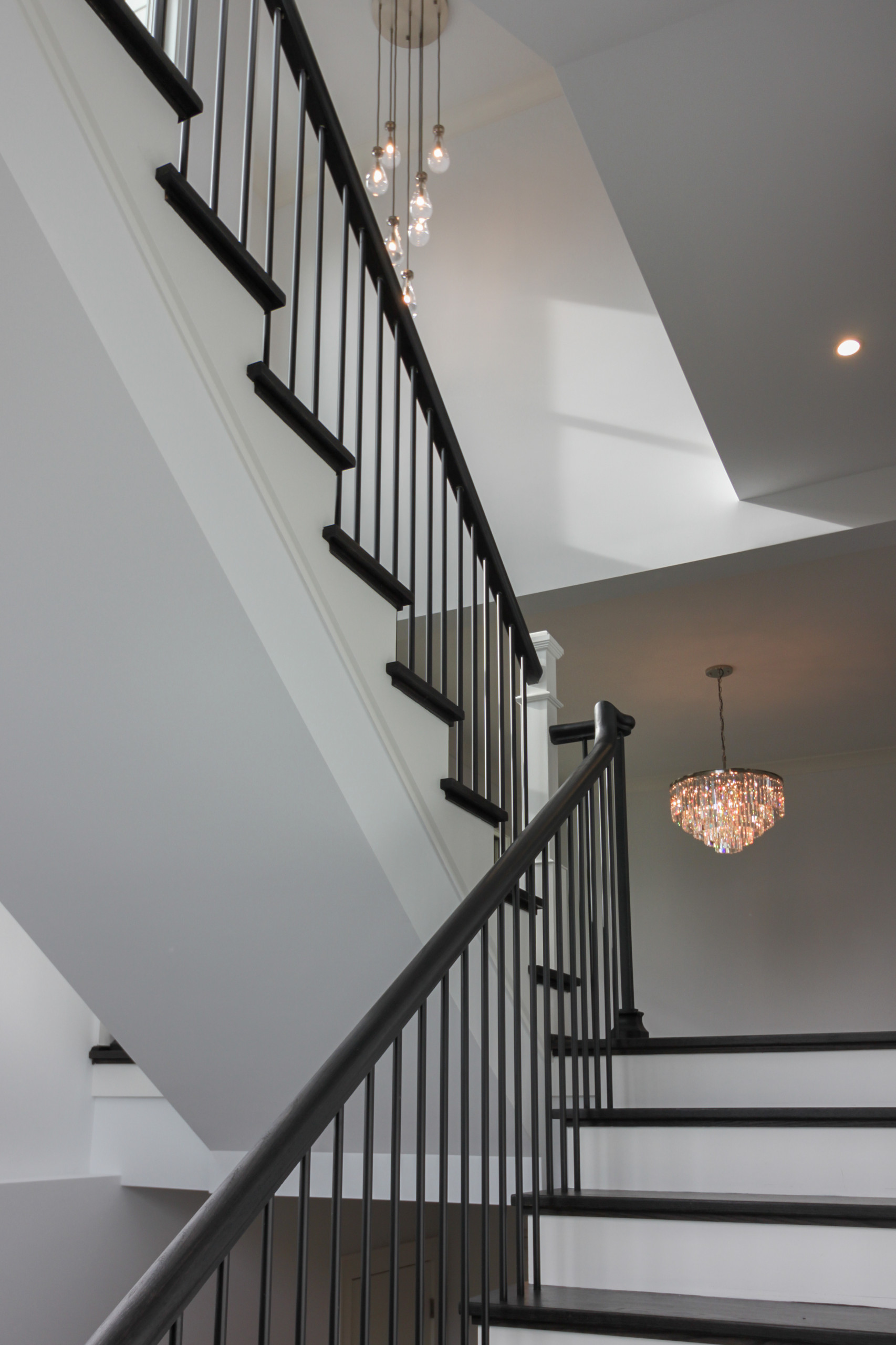 90_Classic Staircase with a Contemporary Twist, McLean VA 22101