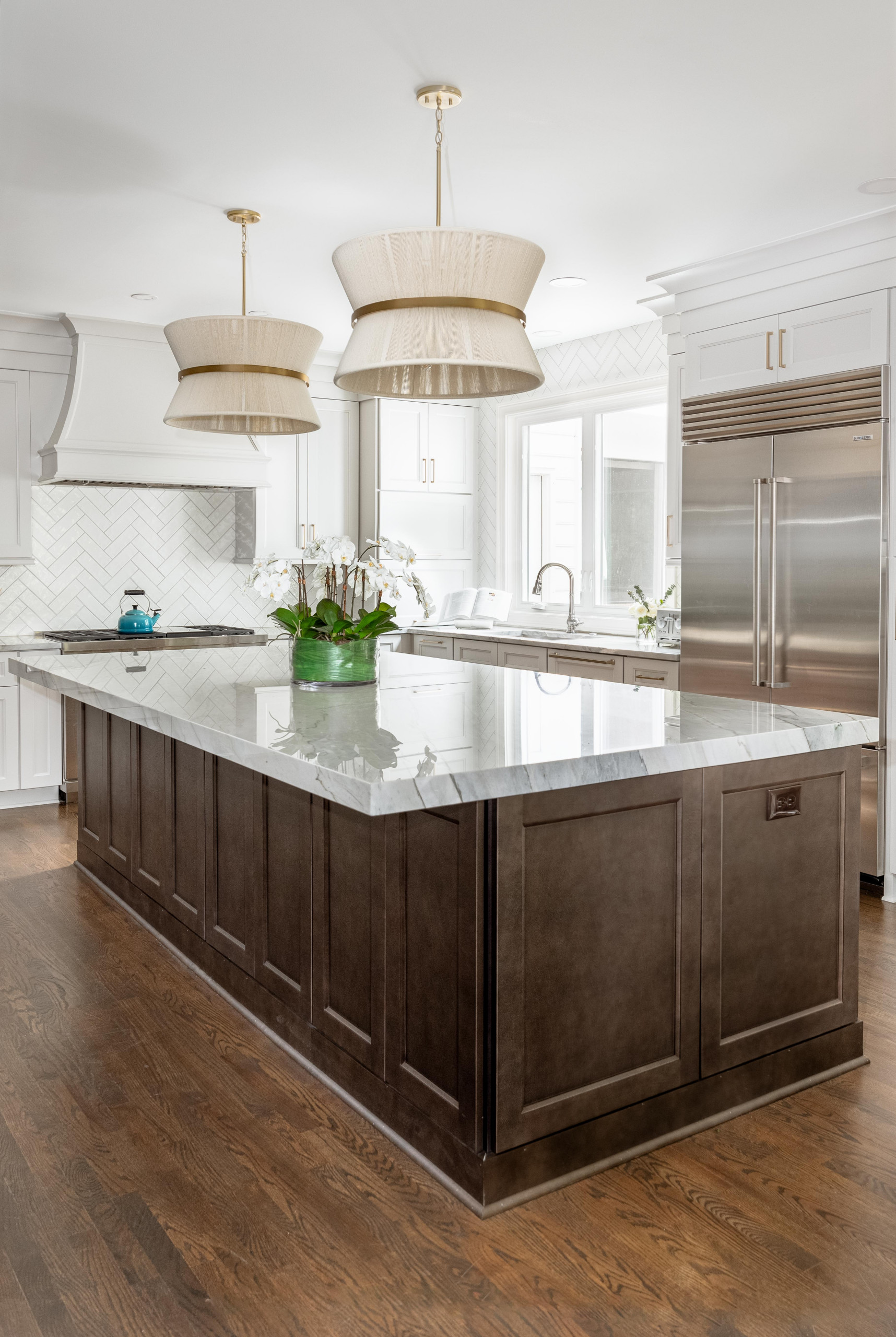 EAST COBB calming and peaceful kitchen