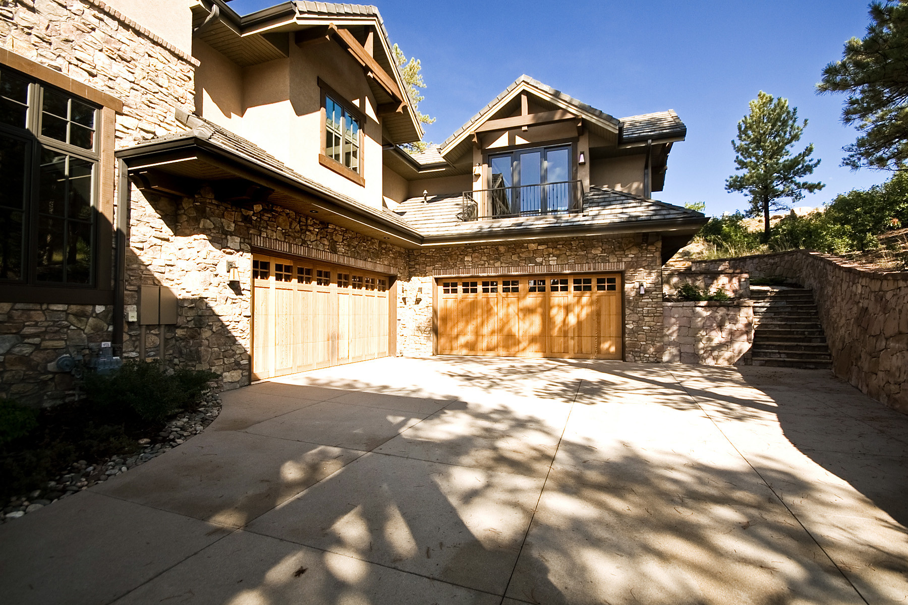 Castle Pines Mountain Rustic