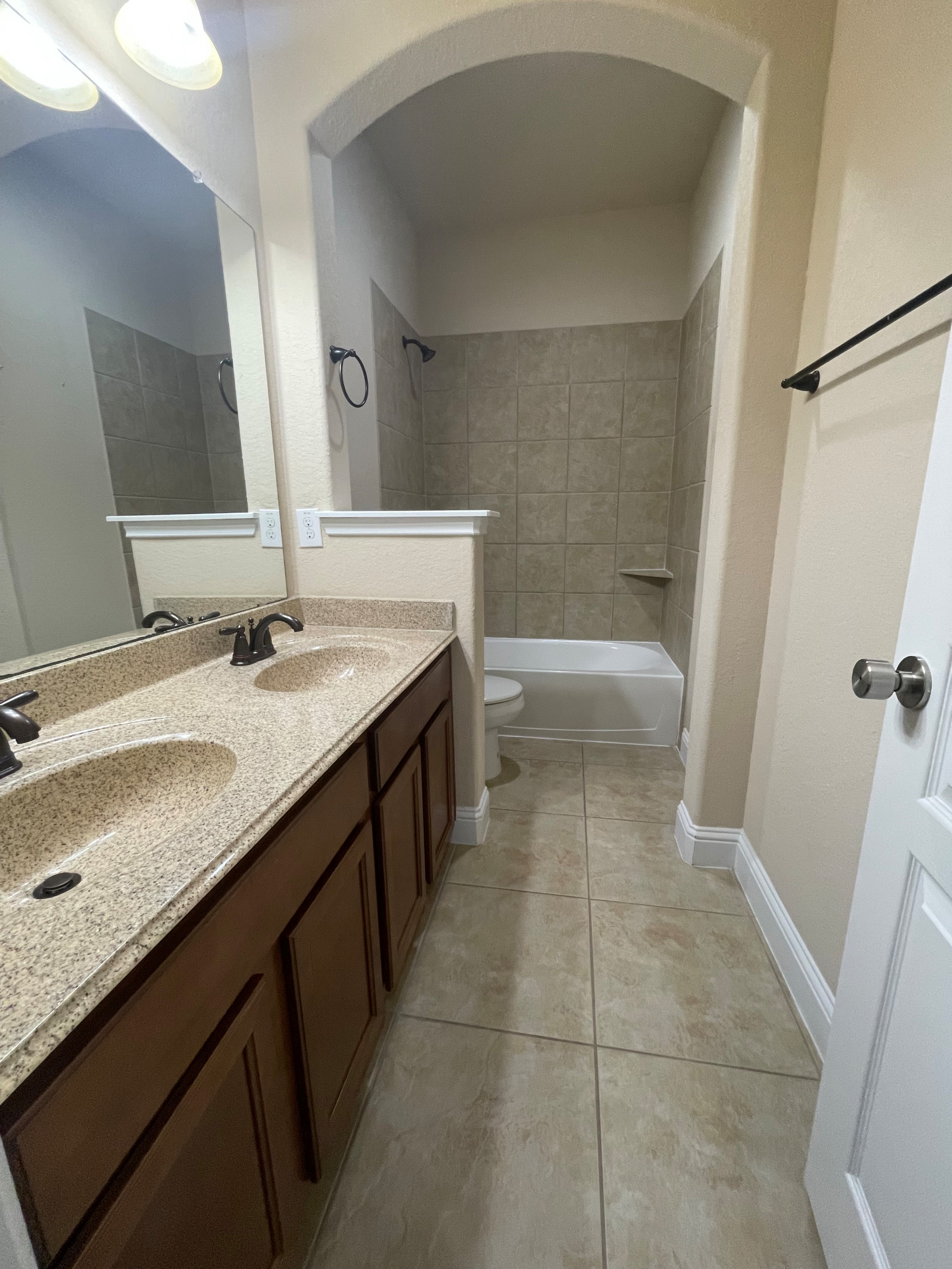 Crescent Spur - Bathroom Remodel