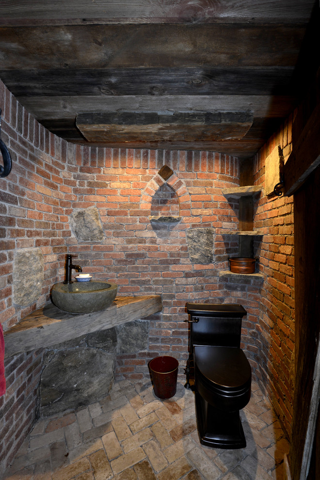 Example of a mountain style bathroom design in New York