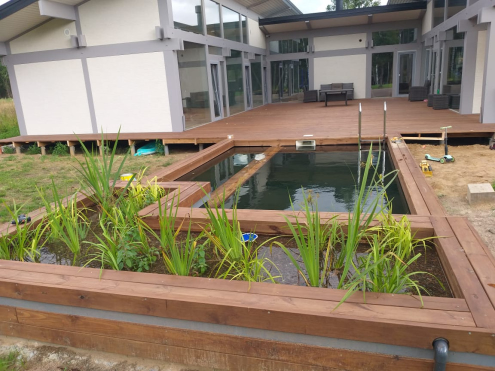 Живой бассейн в Синявино