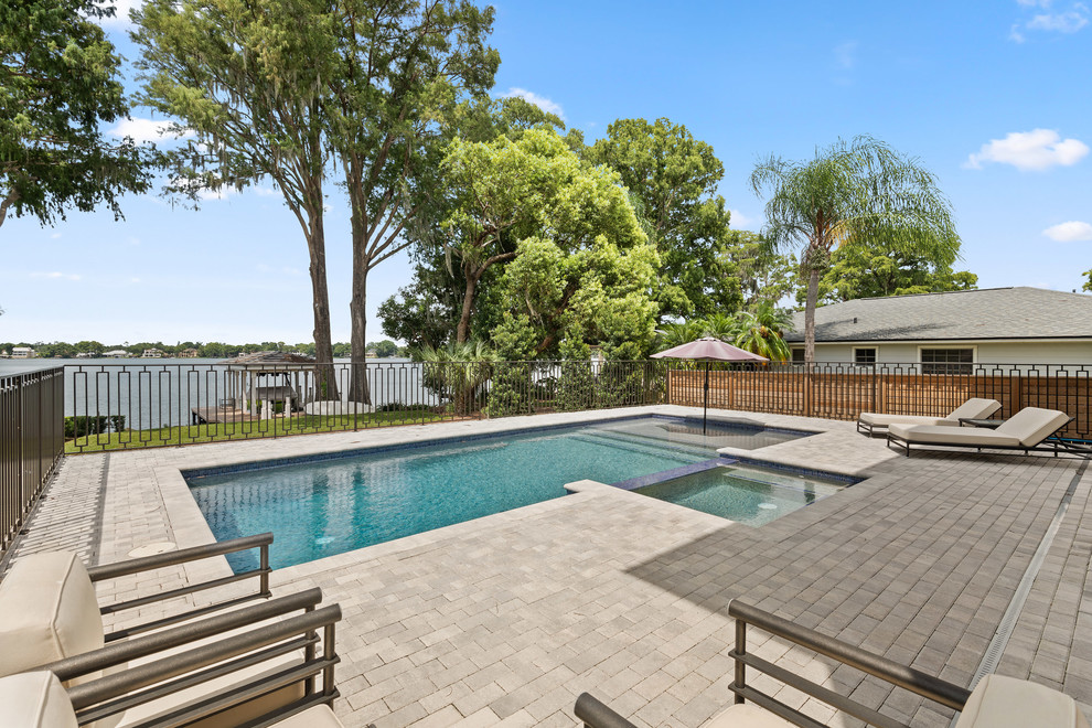Example of a transitional pool design in Orlando