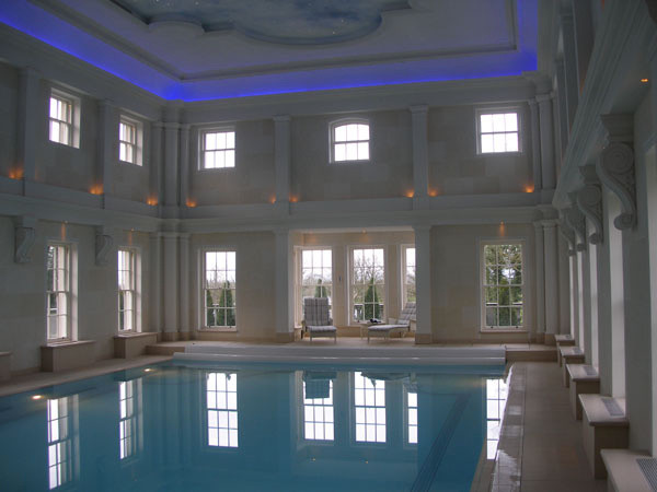 This is an example of a contemporary pool in Dublin.