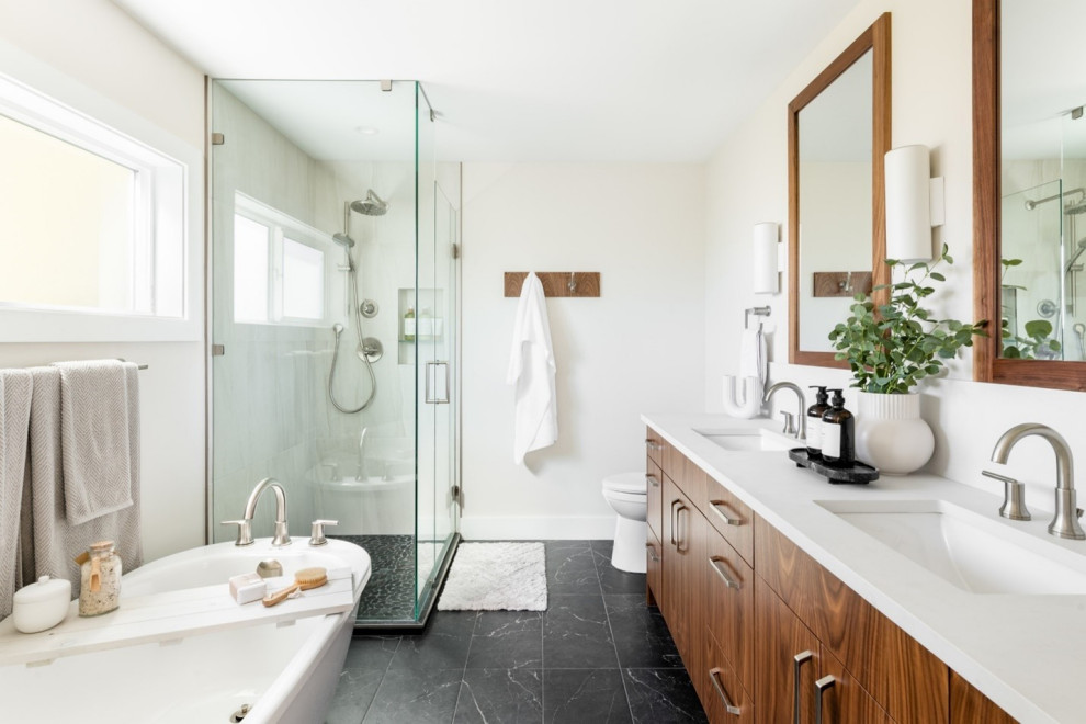 Kitchen & Bath Remodels