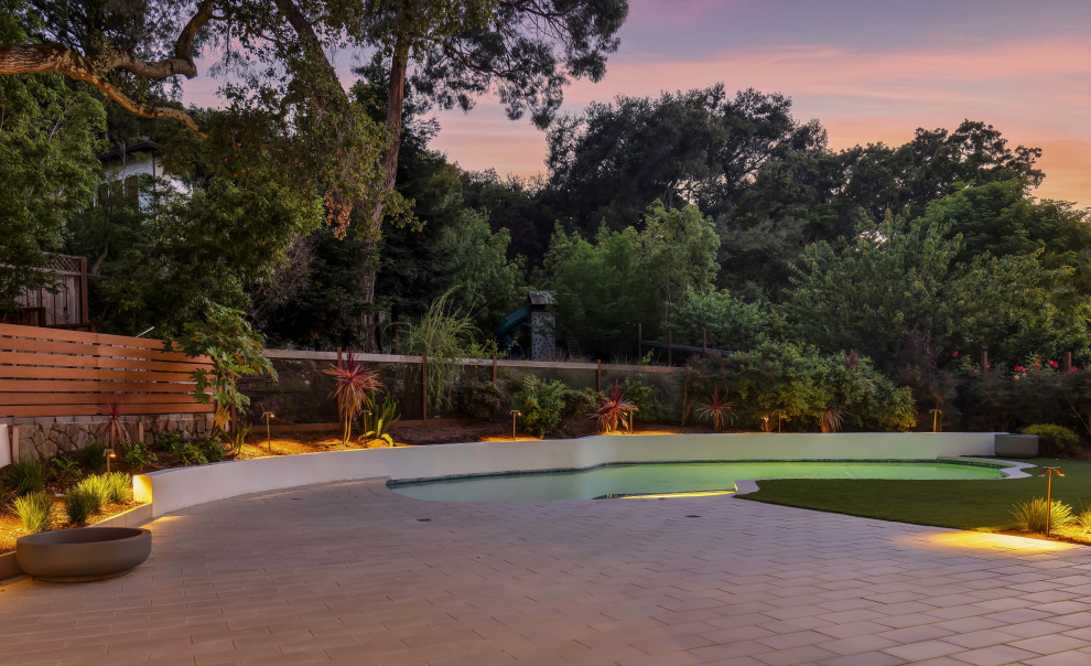 San Carlos - Warm Modern Dreamhouse