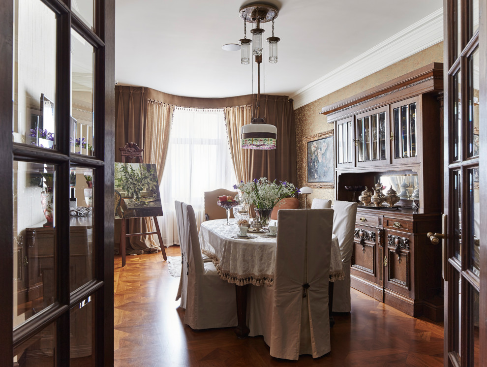 Обеденная зона гостиной