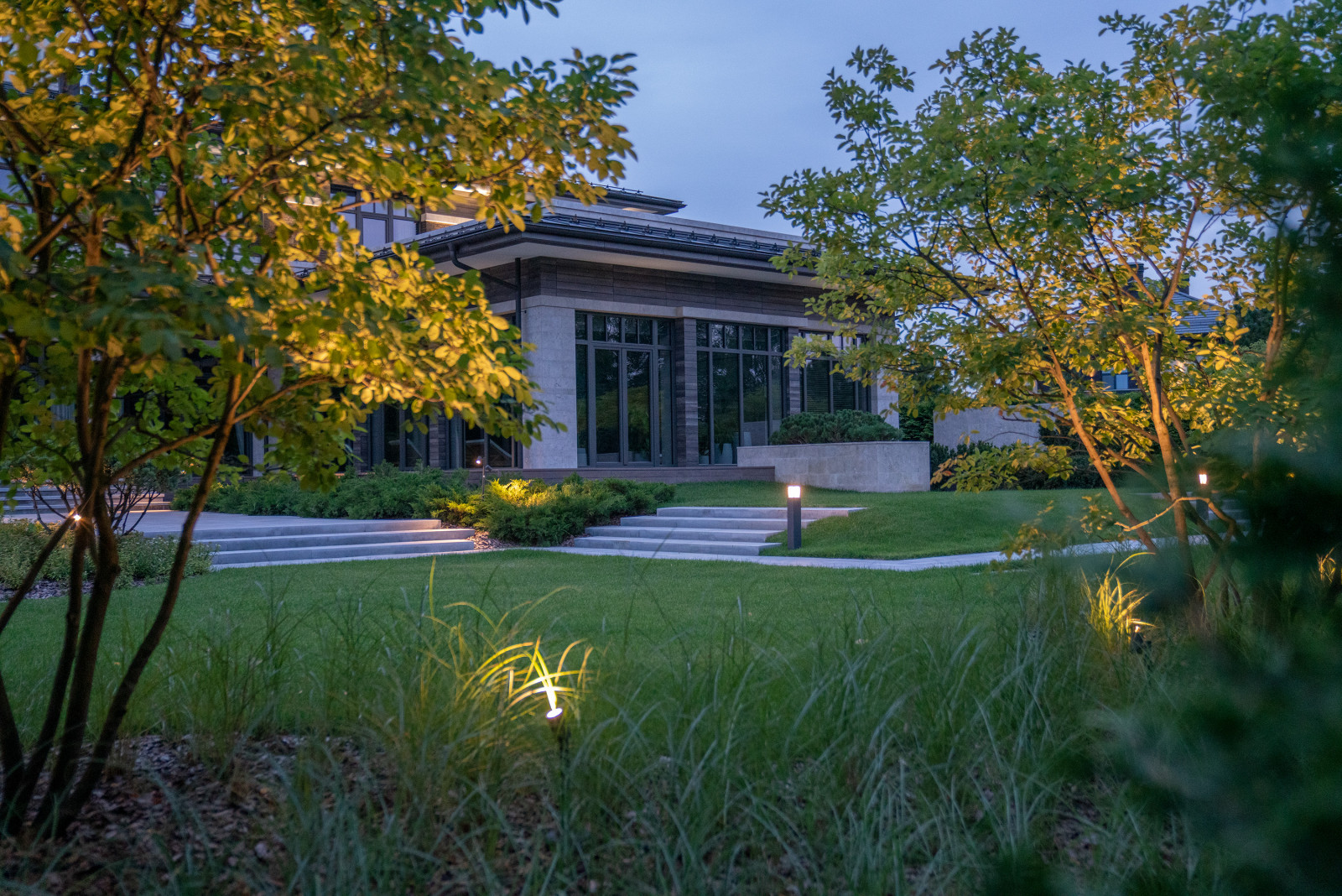 В стиле Райта. Модернизм. КП Монтевиль. 2021 г.