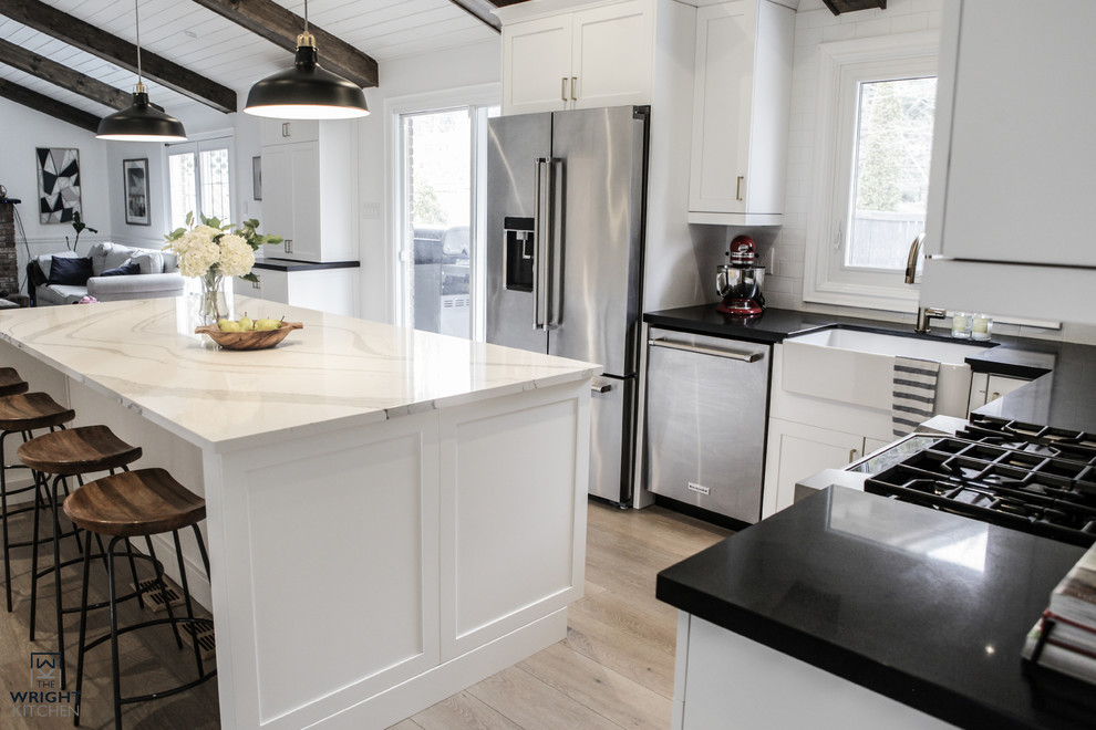 Inspiration for a transitional kitchen remodel in Toronto