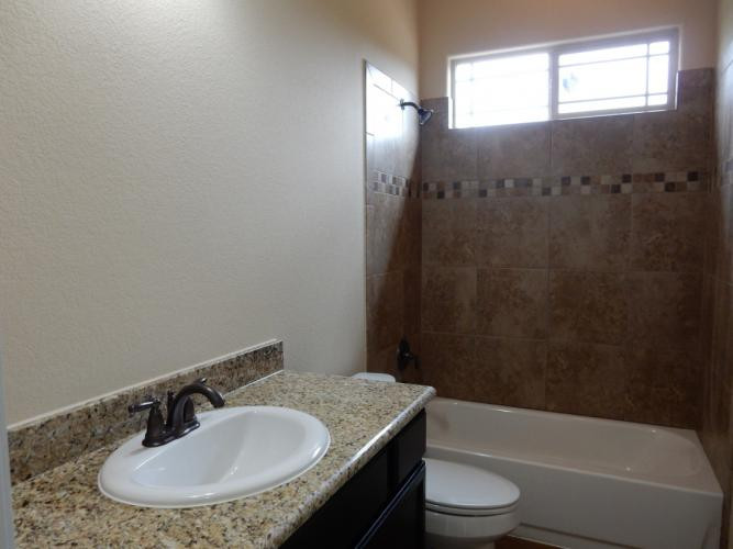 Home design - transitional home design idea in Austin