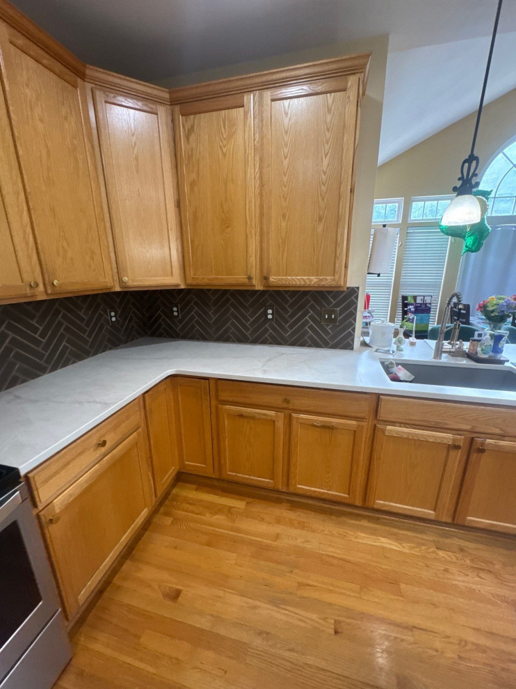 Kitchen - kitchen idea in New York