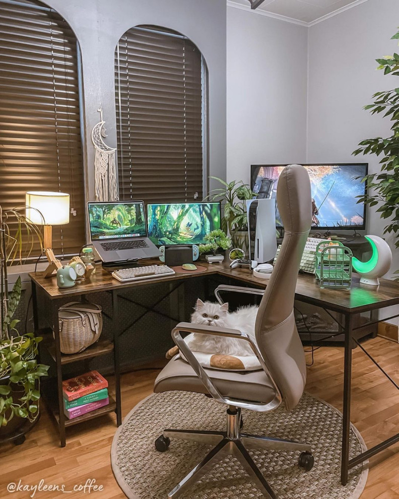 Photo of a large modern home office in Seattle.