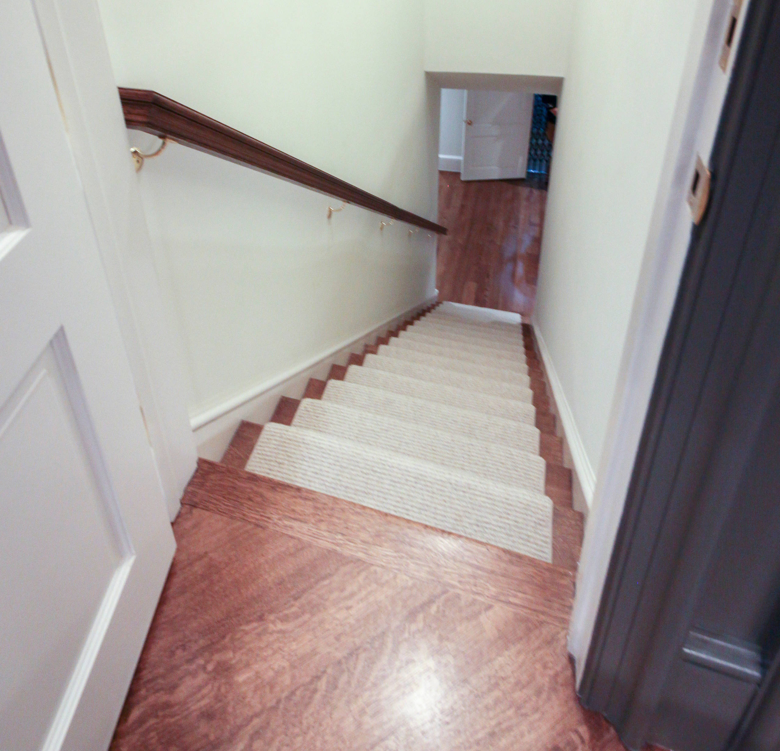 61_Sculptural/Elliptical Staircase in Washington, DC 20008