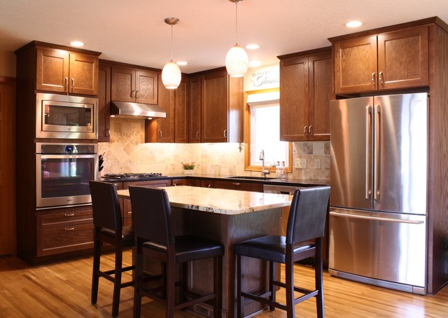 Eagan Kitchen traditional-kitchen