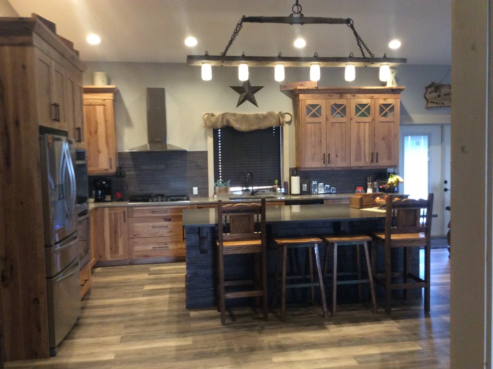 Inspiration for a rustic kitchen remodel in Calgary