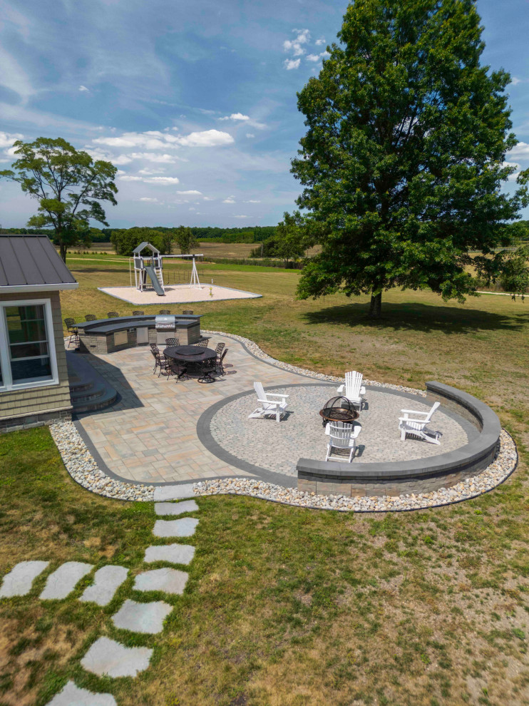 Cream Ridge, NJ: Outdoor Kitchen and Paver Patio with Firepit Area