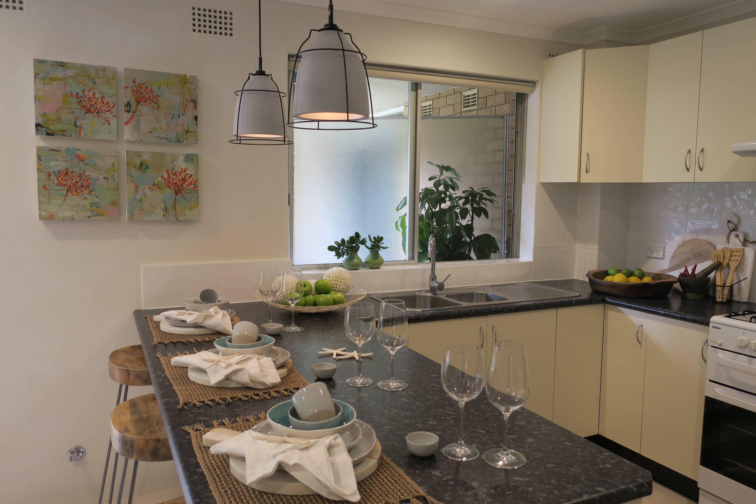 Project 18  - THE APARTMENT DEE WHY is open for business  -  Air B and B
