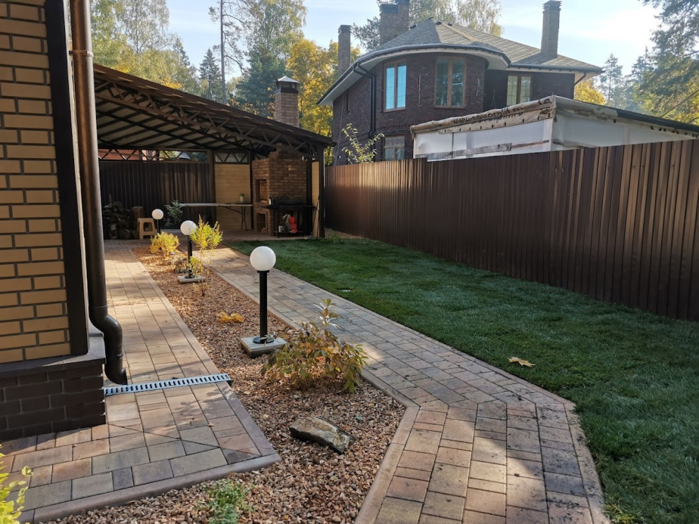 Реализация ландшафтного проекта на площади 300м2.