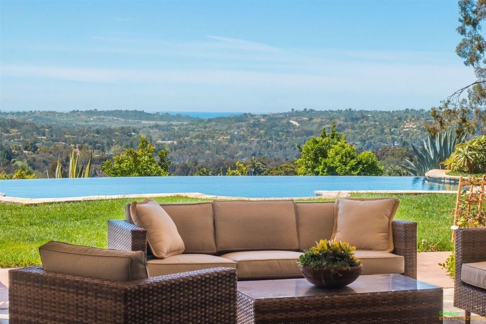 Encinitas Luxury Home Staging