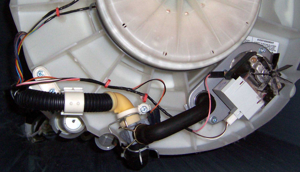 Fisher & PayKel GWL10 Washer drains while filling (Diverter problem)