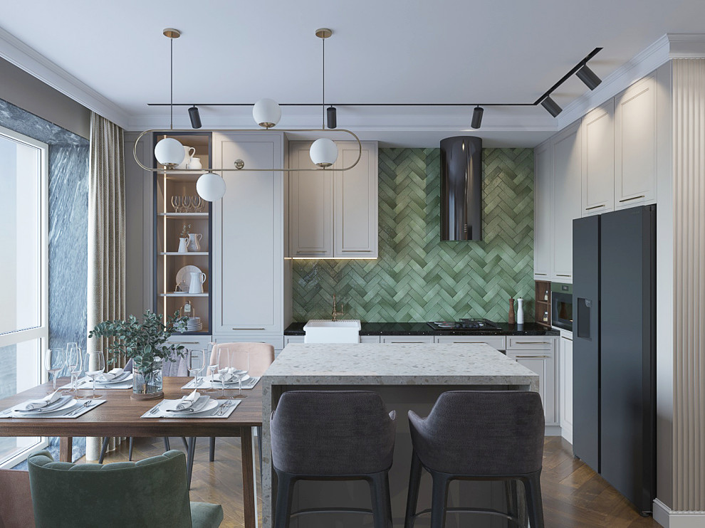 На берегу моря