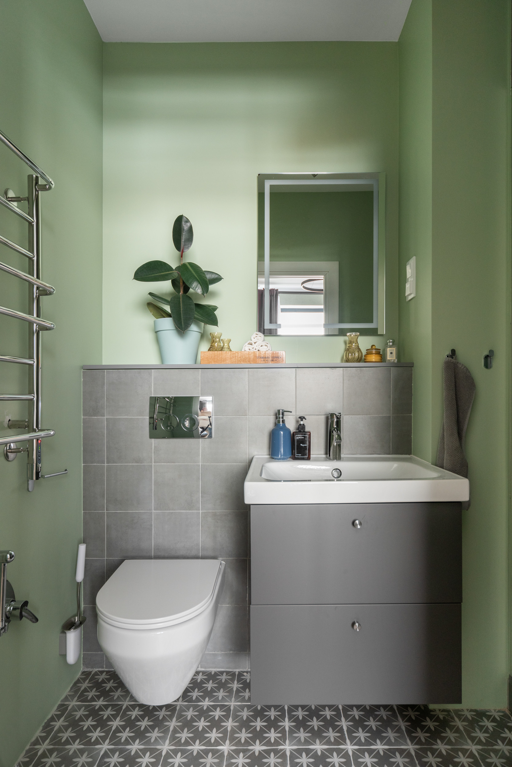 Зеленая ванная комната: особенности применения цвета