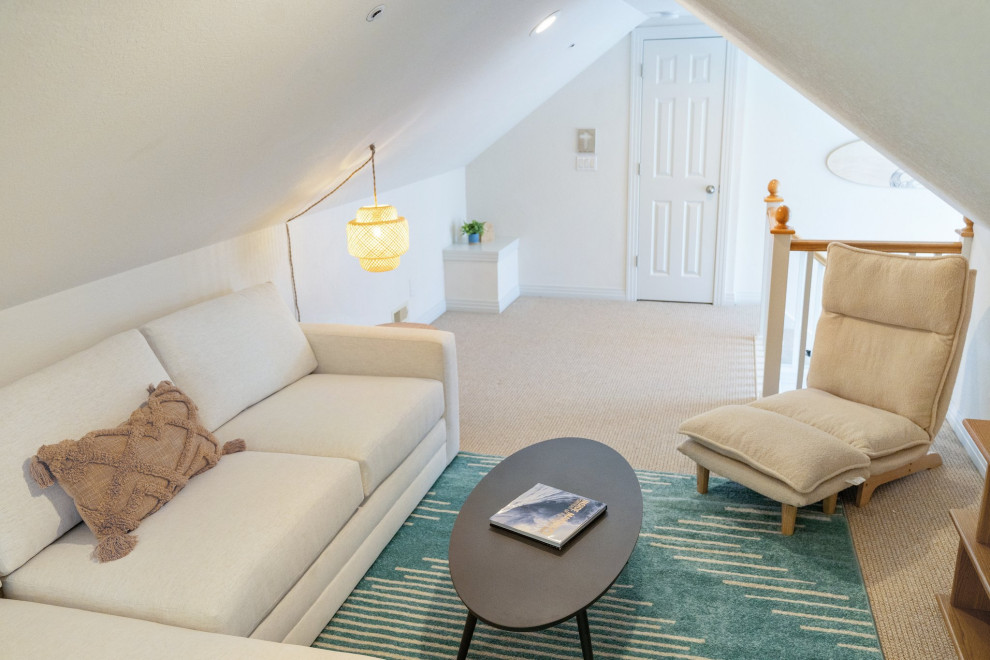 Vacation Rental Design - "Walk On Water"