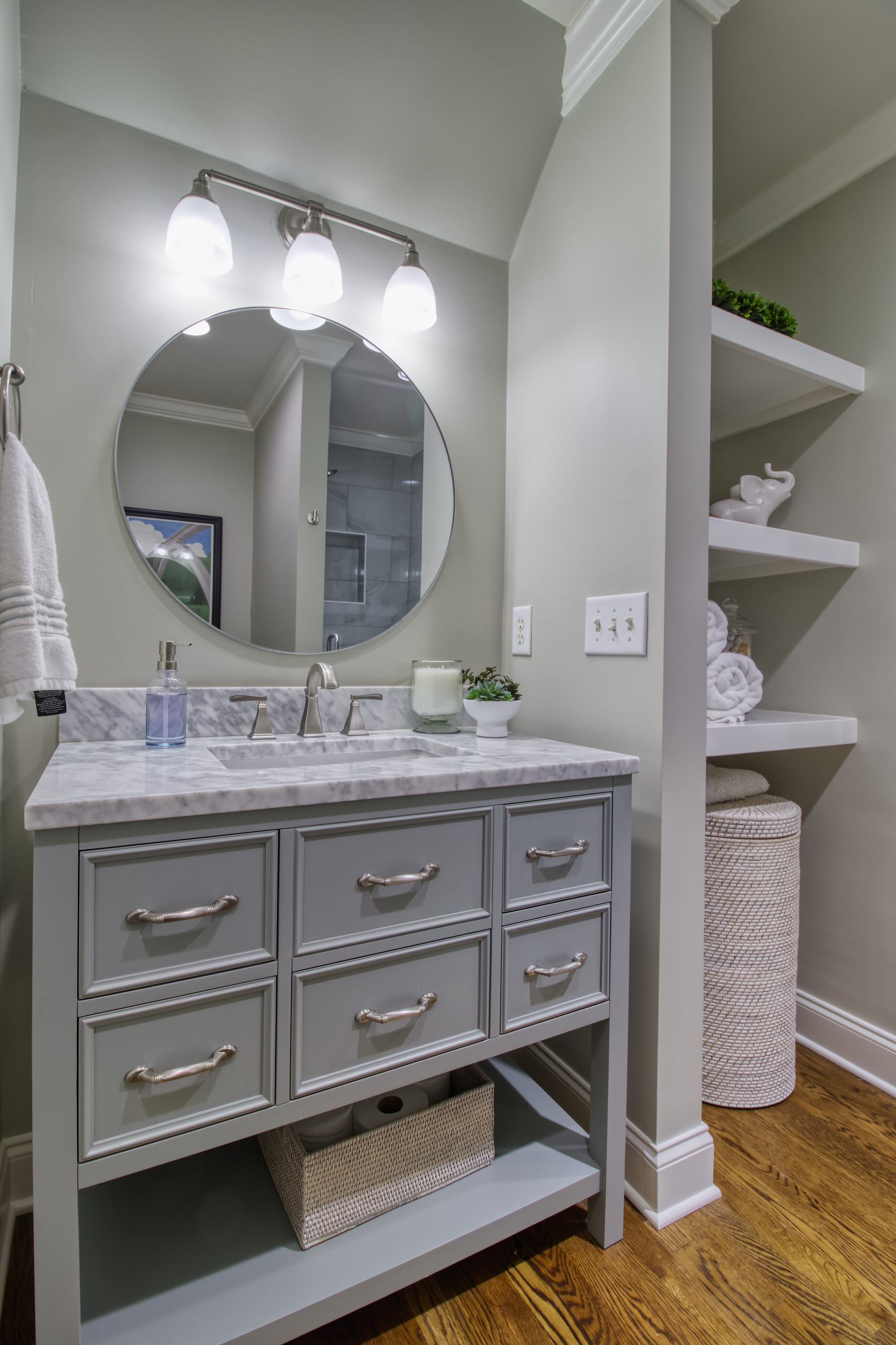 Bellevue Kitchen, Scullery, multi bath and LR refresh
