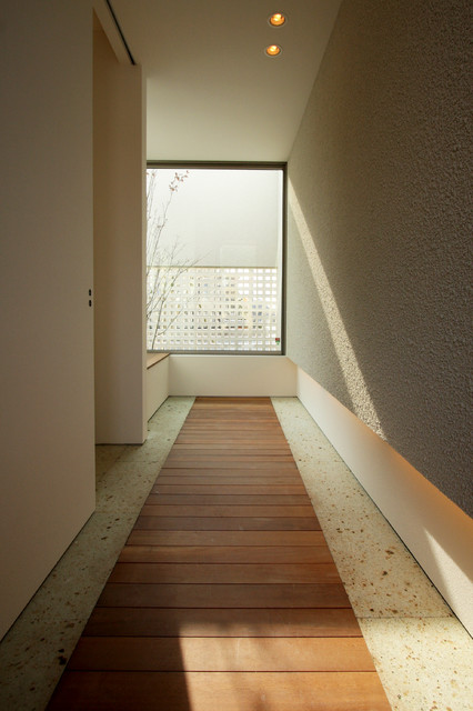 T邸-光る箱の家 minimalistisch-eingang