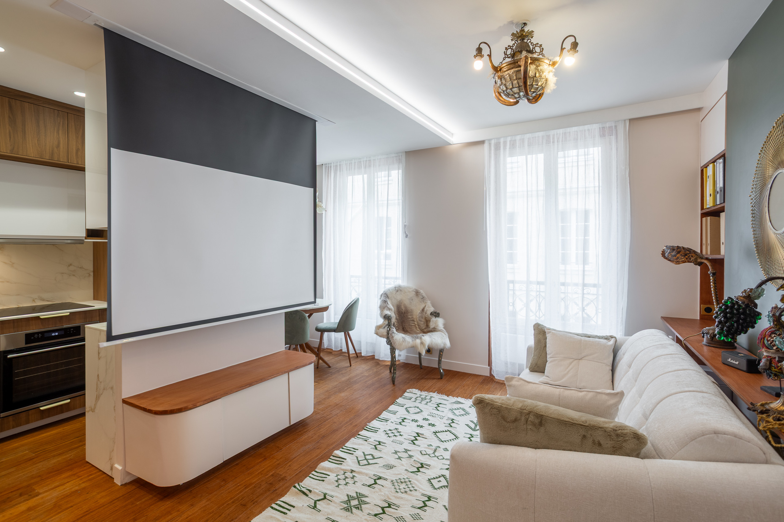 Une pièce de vie de 20 m² pensée dans les moindres détails