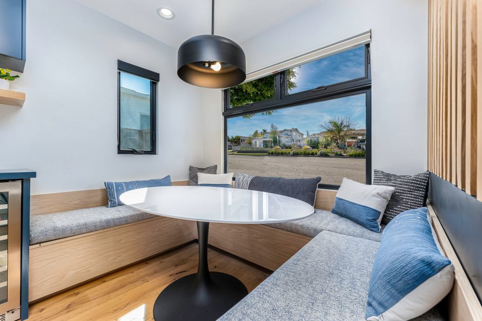 Santa Monica, CA - Contemporary - Dining Room - Los Angeles - by JL ...