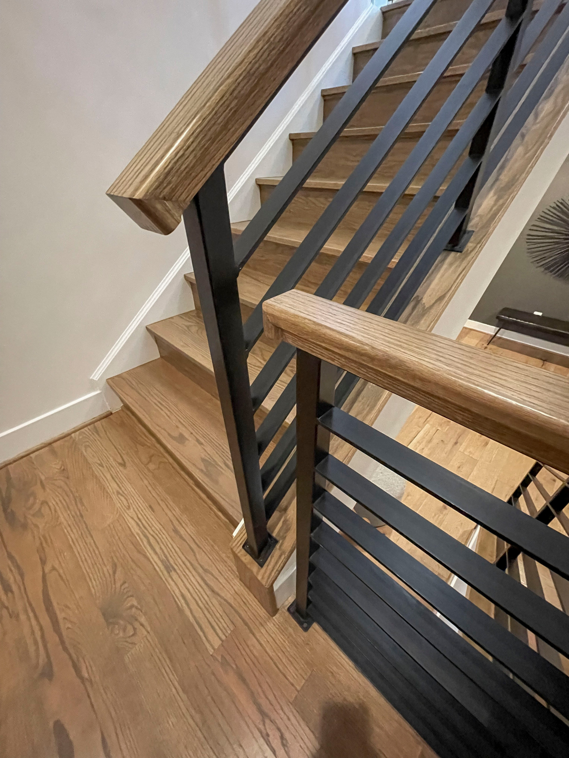 113_Floating Straight- Stringers with No Risers in Contemporary Home, Bethesda M