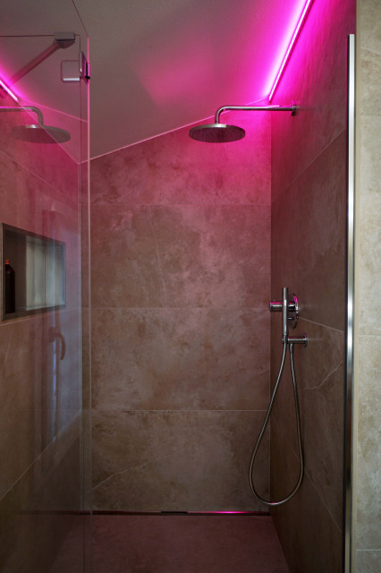 ZONA NOTTE E BAGNI CASA DV contemporary-bathroom