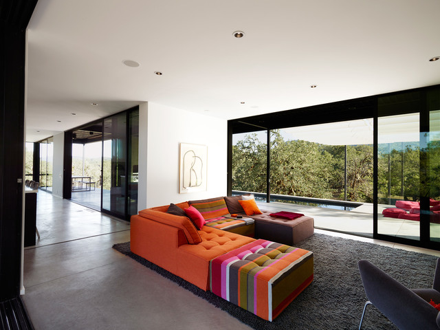 Pining for Prefab moderno-salon
