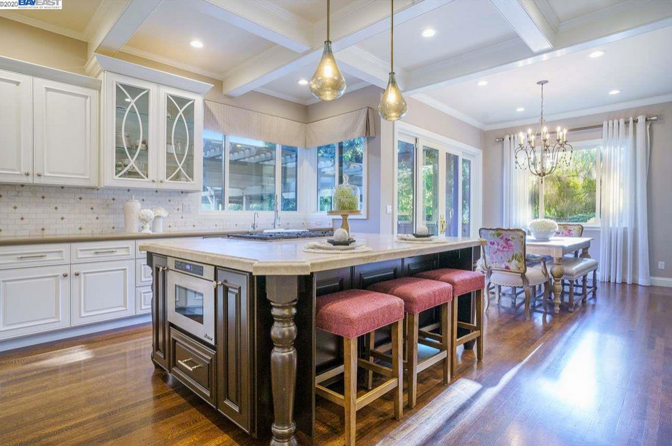 Kitchen & Dining Room Remodels